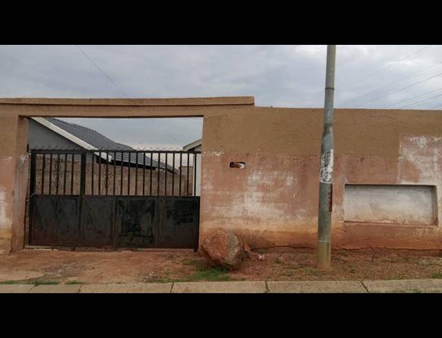 2 BEDROOM HOUSE FOR SALE IN JABULANI